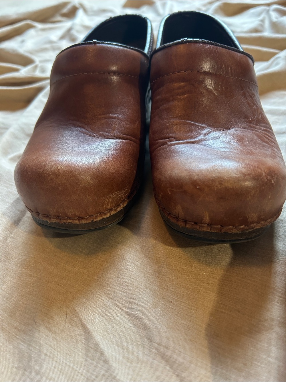 Dansko Brown Leather Women's Clogs - Picture 3 of 8
